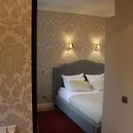 President By Warsawresidence Group Varsó