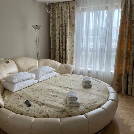 President By Warsawresidence Group Varsovie