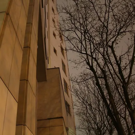 华沙公寓集团总统公寓