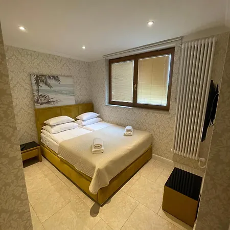 President By Warsawresidence Group